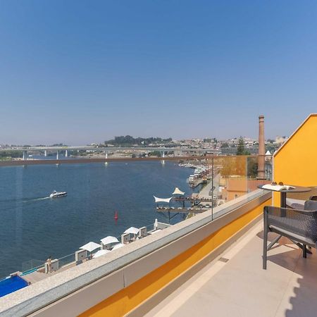 Pestana Douro Riverside - Preferred Hotels & Resorts, Lifestyle Valbom  Екстер'єр фото View of the Marina from the hotel