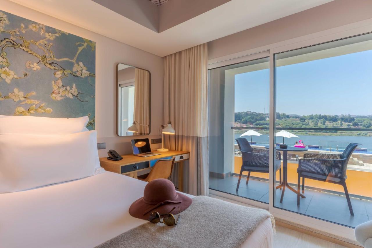 Pestana Douro Riverside - Preferred Hotels & Resorts, Lifestyle Valbom  Екстер'єр фото Deluxe Room with Lake View