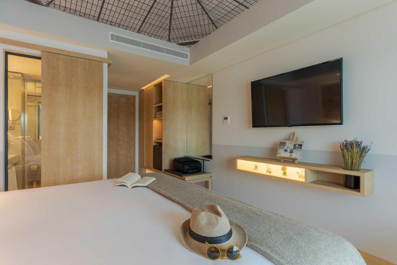 Pestana Douro Riverside - Preferred Hotels & Resorts, Lifestyle Valbom  Екстер'єр фото A room at the hotel